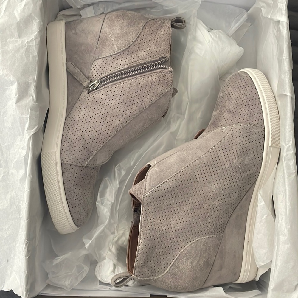 Linea Paolo wedge sneakers